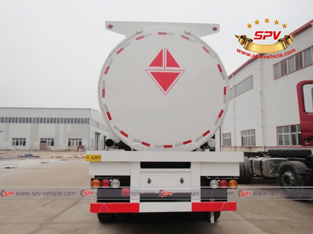 2 units of Fuel Tank Semi-trailer with Sinotruk Tractor Head-B 2 units of Fuel Tank Semi-trailer with Sinotruk Tractor Head-B